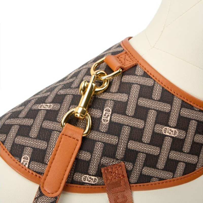 ustom leather dog vests collars leashes